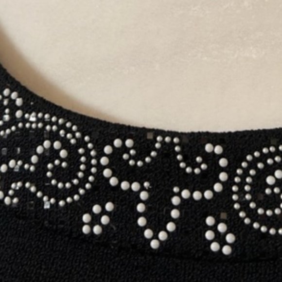 St John Evening Dress with Chalk + Sequin Collar, size 2 - Picture 4 of 14